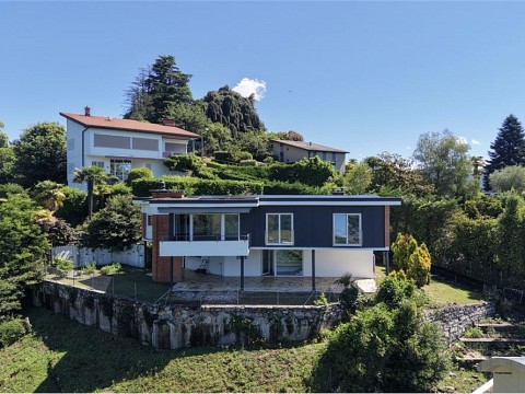 Villa mit grossem Garten und Panoramablick – Breganzona