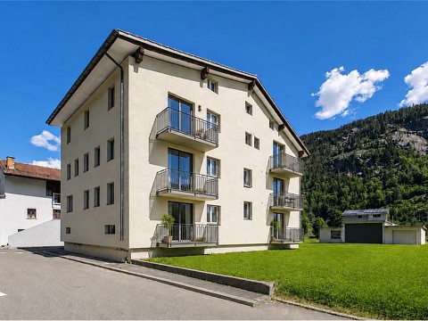 Vollständig saniertes Mehrfamilienhaus mit sieben Wohneinheiten und attraktivem Renditepotenzial
