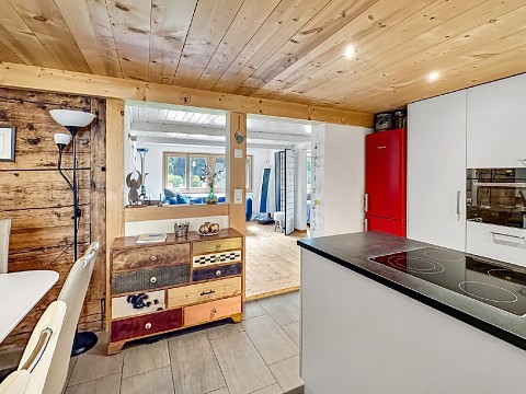 Ein Bijou in den Bergen – liebevoll saniertes Wohnhaus mit einzigartigem Charme & B&B-Möglichkeit
