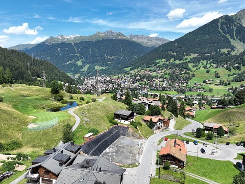 Exklusives Maisonette-Wohnen mit Dachterrasse und Bergpanorama