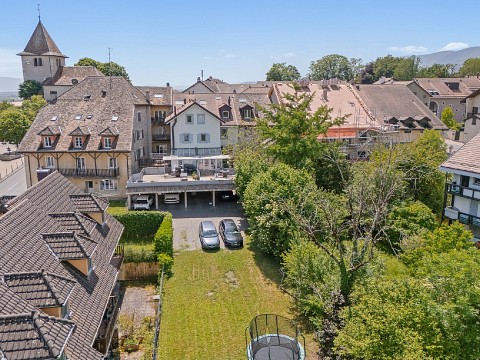 Haus in Genolier